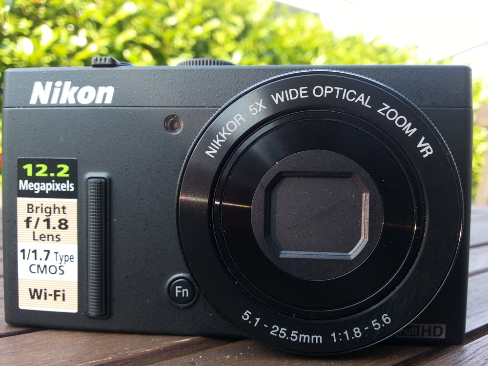 Nikon Coolpix P340 Test - die Edelkompakte von vorne